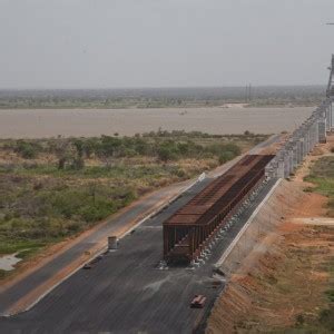 Obras Del Tercer Puente Sobre El Orinoco Alcanzan 65 De Avance