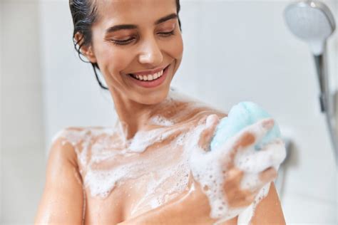 Is Showering Every Day Bad For Your Skin Anderson Sobel Cosmetic Surgery