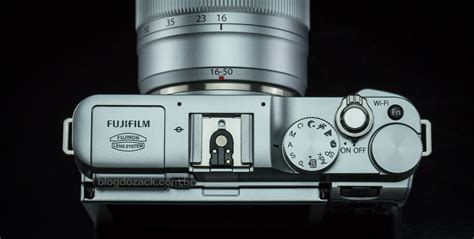 Fujifilm X A2 Review