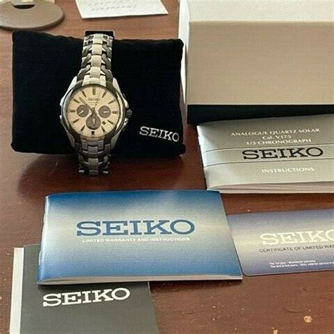 Seiko Chronograph Solar V175 0ek0 Wrist Watch Mens Watchcharts Marketplace