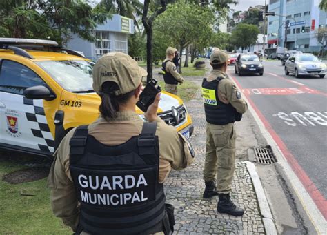 De cada 10 multas 7 são por estacionamento irregular em Vitória ES360