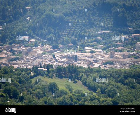 Buis Les Baronnies Vue D Ensemble Stock Photo Alamy