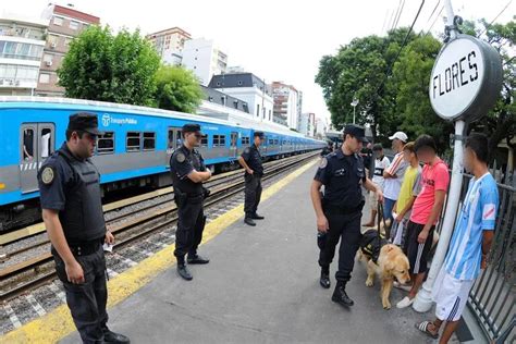 Intensifican Los Operativos Antidrogas Sorpresivos En El Tren Sarmiento