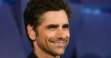 John Stamos Reveals 1 Thing Olsen Twins Told ‘Full House’ Cast At Bob Saget Funeral - TrendRadars