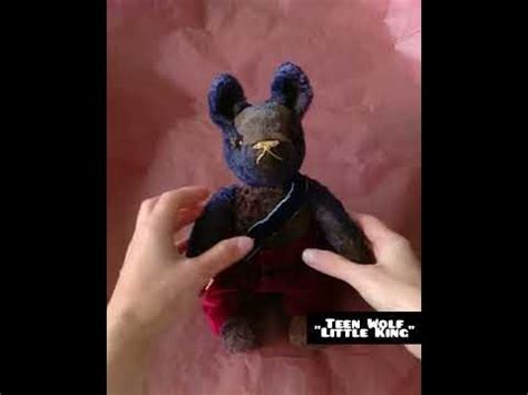 Волчонок "Маленький король" - YouTube