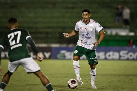 Maurício Capela Em busca da temporada perfeita