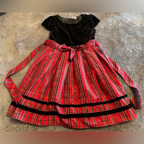 Sweet Heart Rose Dresses Girls Black Velvet Red And Green Plaid