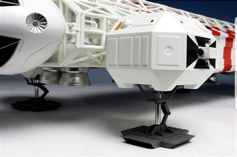 Space 1999 Eagle Transporter Science Fiction Plastic Model Kit 1