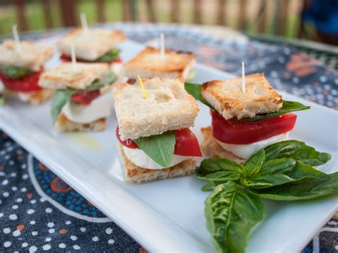 Caprese Sandwich Bites Soli Organic