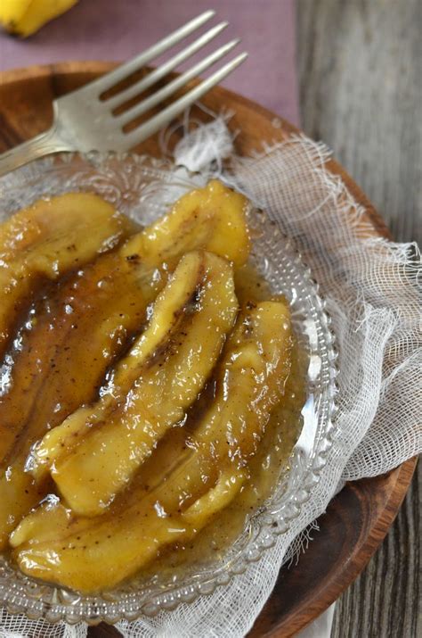 Banane flambée au rhum brun