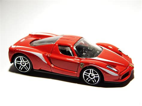 Ferrari Enzo Information And Photos MOMENTcar