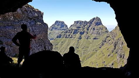 Easter Cave Hike 4 Days Drakensberghiker