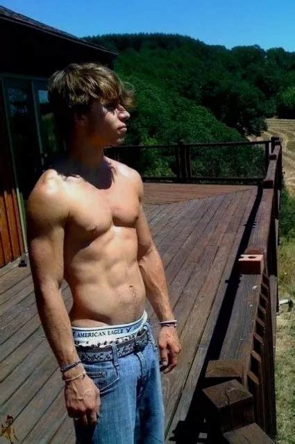 Shirtless Male Beefcake Athletic Muscular Jock Hunk Shaggy Hair Photo