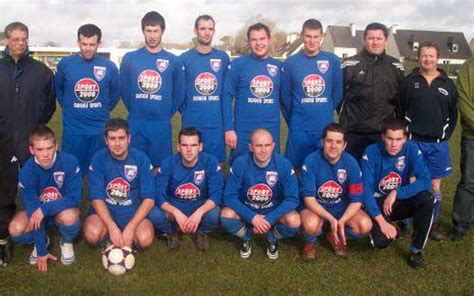 Foot Deux Victoires Et Une D Faite Pour Les Seniors Le T L Gramme