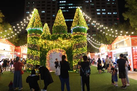 Taipei Christmas Lights And Markets 2023 Taipei Travel Geek