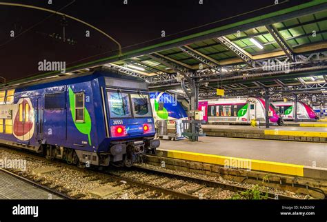 Paris France October 9 2016 Parisian Suburban Trains Transilien At