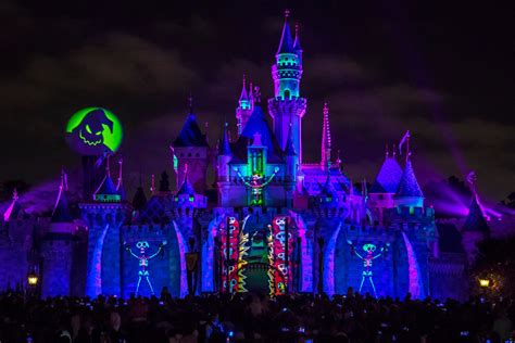 UPDATED 2024 Disneyland Halloween Info Insider Tips