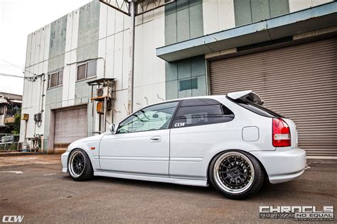 Silver Honda Civic Ek Hatchback Ccw D11l Forged Wheels Ccw Wheels