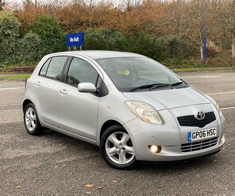 Toyota Yaris T Sprit Vvt I Silver Dr In Withington