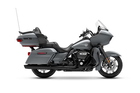 2023 Harley Davidson Road Glide® Limited Atlas Silver Metallic Black