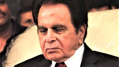 Dilip Kumar Dies At 98 Fans Pay Tribute To The Veteran Actor India Today