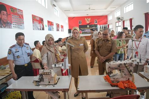 Purwakarta Jaring Ratusan Ribu Wisatawan Lebaran Sate Maranggi Juara