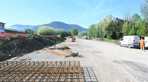 Avanti I Lavori Per La Nuova Strada Di Nave Entro L Estate La Fine Del