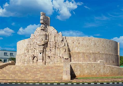 Premium Photo Mexico Merida An Iconic Homeland Monument Monumento A