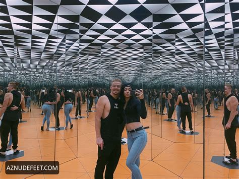 ELAYNA BLACK Feet - AZNudeFeet