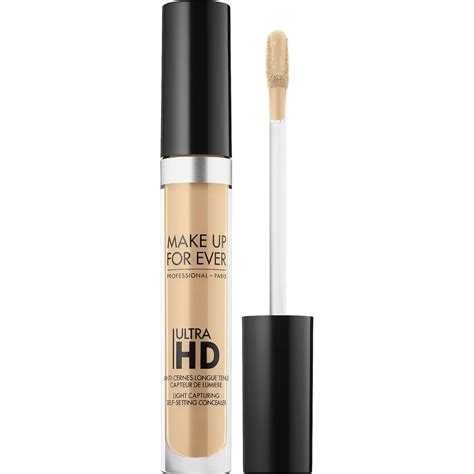 The 20 Best Under Eye Concealers Of 2021 According To Makeup Artists