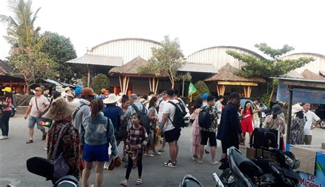 Nusabali Serangan Ramai Kunjungan Wisman