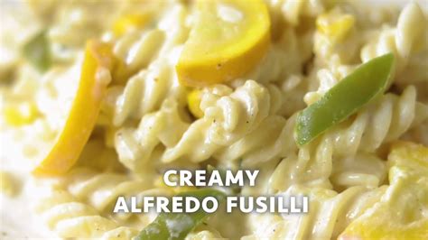 Creamy Alfredo Fusilli Pasta Youtube