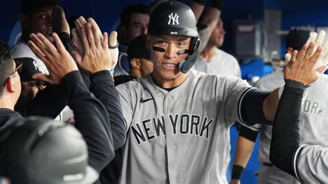 Aaron Judge Responds To Blue Jays Announcers After Viral Dugout Glance