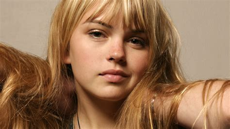 K Aimee Teegarden Eyes Glance Blonde Girl Face Hair Hd