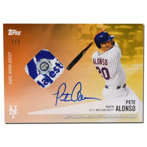 Pete Alonso 20 Autographed Exclusive 11 Gold Topps Card Features