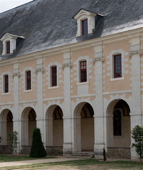 Ancien Couvent Des Ursulines Ch Teau Gontier Mayenne F Flickr