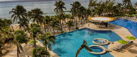 Resort Report The Fives Beach Hotel Residence All Senses Inclusive