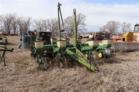 John Deere 7000 Gran Auction Service