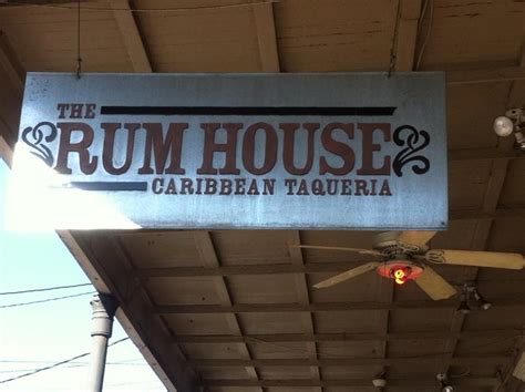 The Rum House On Magazine Street In New Orleans Rum New Orleans