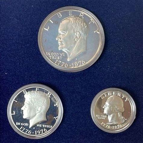 U S Bicentennial Silver Proof Coin Set Dollar Half Dollar