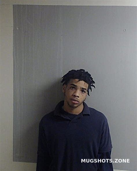 Floyd Jarnavyies Nytrell 11 12 2023 Escambia County Mugshots Zone