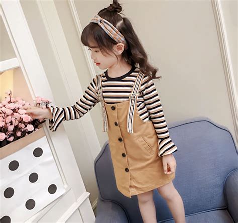 Xu hướng thời trang trẻ em hot nhất hiện nay