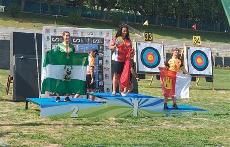 La solanera Ana María López de la Reina bronce en el Campeonato de