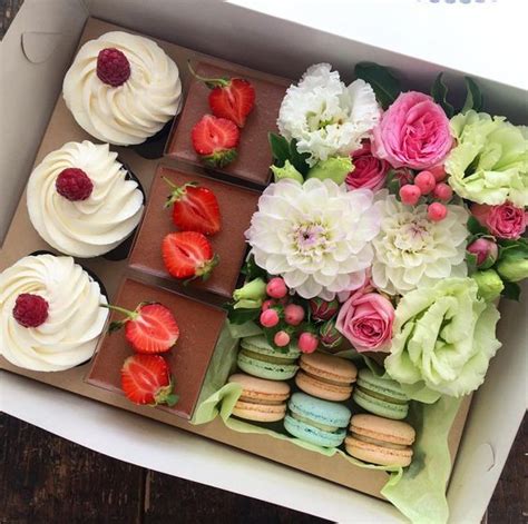 Сладкий подарок на день учителя: что выбрать? - Cupcake