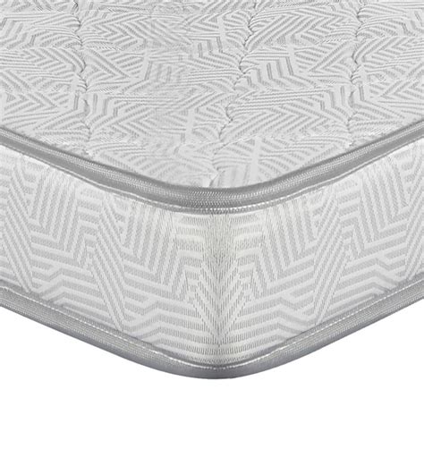 Buy Cumulus 5 Inches Queen Size Pu Foam Mattress By Clouddio At 53 Off By Clouddio Pepperfry