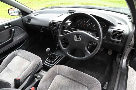 Lot 97 1992 Honda Accord Aerodeck 22i