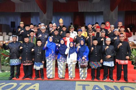 Upacara Penurunan Bendera Merah Putih Di Kota Tangerang Berjalan Lancar