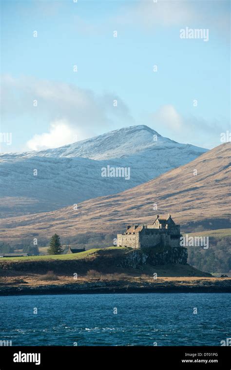 Isle of mull ferry hi-res stock photography and images - Alamy