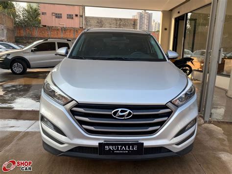 HYUNDAI Tucson GL Prata 2017 Campo Grande 1159813 SHOPCAR