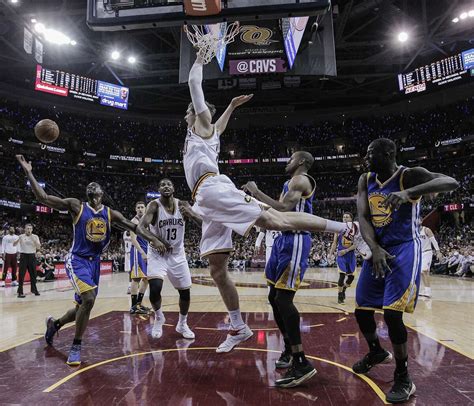 Warriors Beat Cavs Capture First Title In 40 Years